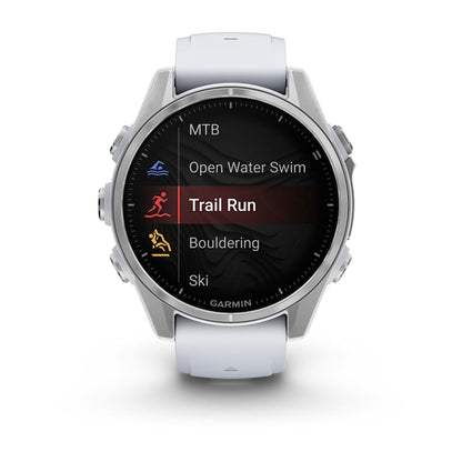 Garmin Fenix ​​8, AMOLED 43 mm, color plata con correa de silicona Whitestone (010-02903-00)