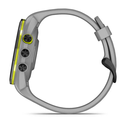 Garmin Approach S70, bisel de cerámica negro/amarillo intenso de 42 mm con correa de silicona gris polvoriento (010-02746-01)